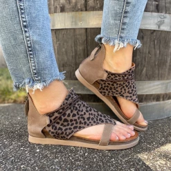 New Arrivals ANESHA TAMMY