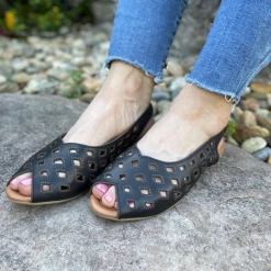 New Arrivals ANESHA VESPER