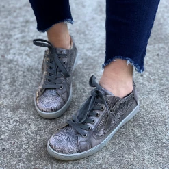 BIZA AZTEC Women's Shoes