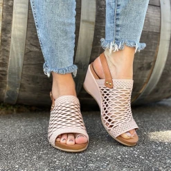 New Arrivals ANESHA OPAL