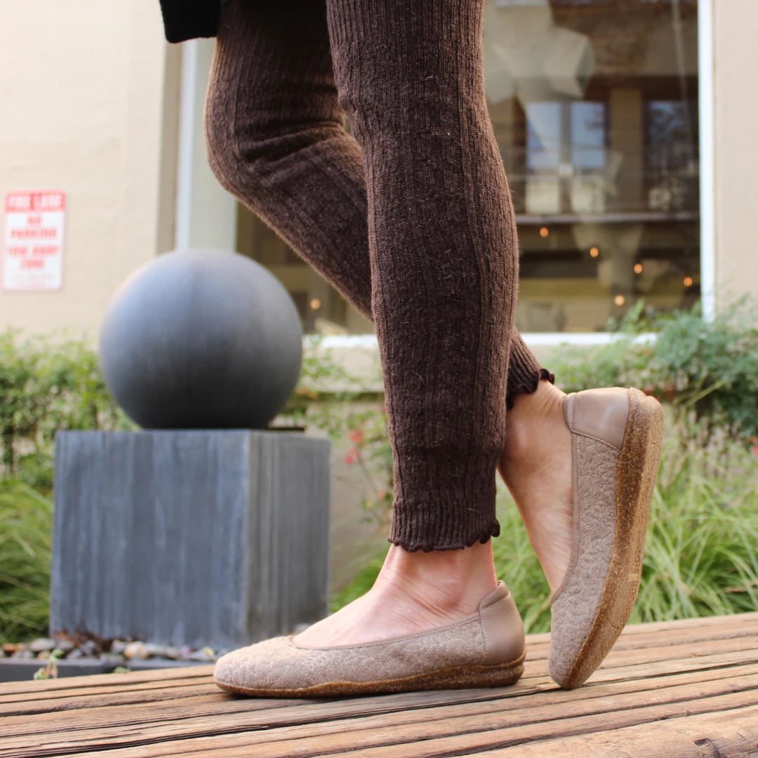 BIZA VICTORY Women's Shoes