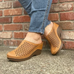 INCA POSEY New Arrivals