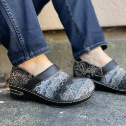 SPRING STEP ZAGABANK