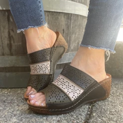 New Arrivals VENUS 21981905